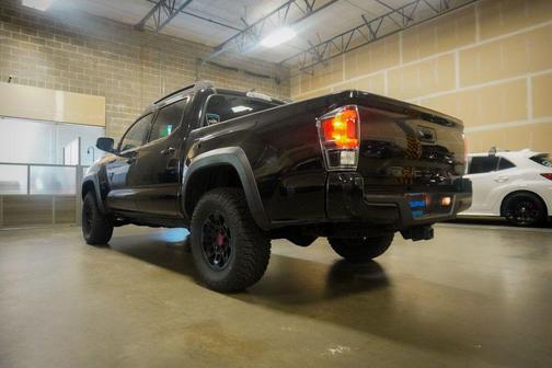 Midnight Black Metallic 2018 Toyota Tacoma TRD Pro