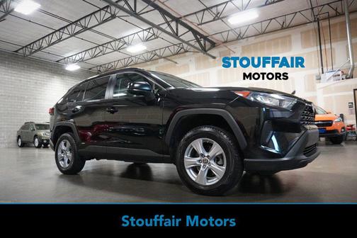 Midnight Black Metallic 2022 Toyota RAV4 Hybrid LE