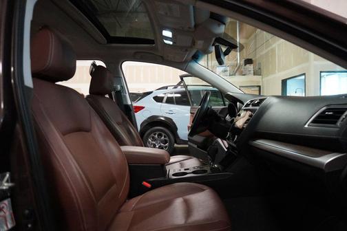 2019 Subaru Outback 2.5i Touring