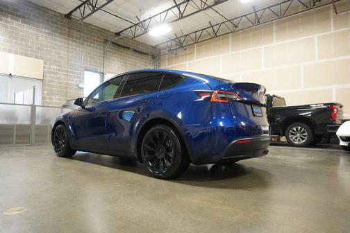 2021 Tesla Model Y Long Range Dual Motor All-Wheel Drive