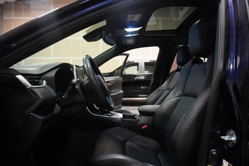 2021 Toyota RAV4 Hybrid SE