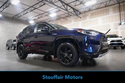 2021 Toyota RAV4 Hybrid SE