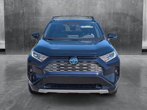 2021 Toyota RAV4 Hybrid SE