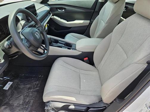 2025 Honda Accord LX 1.5T