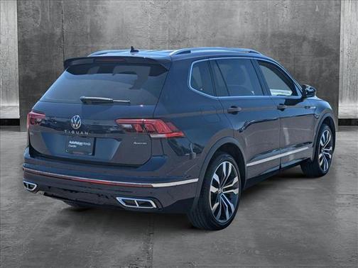 2022 Volkswagen Tiguan 2.0T SEL R-Line 4MOTION