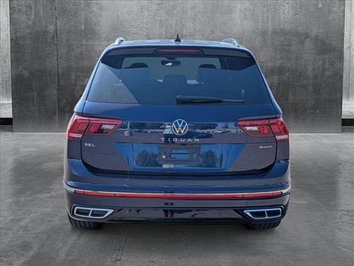 2022 Volkswagen Tiguan 2.0T SEL R-Line 4MOTION