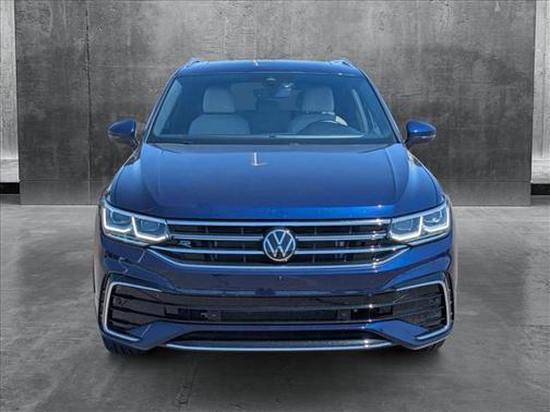 2022 Volkswagen Tiguan 2.0T SEL R-Line 4MOTION