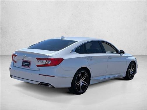 Platinum White Pearl 2022 Honda Accord Touring 2.0T