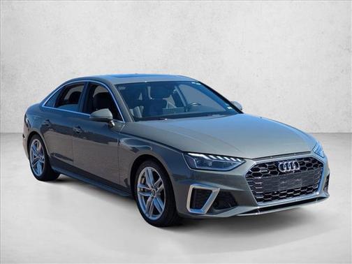 2023 Audi A4 45 S line Premium Plus