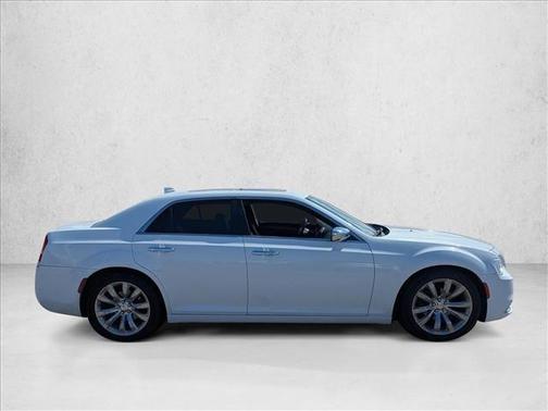 2017 Chrysler 300C Base
