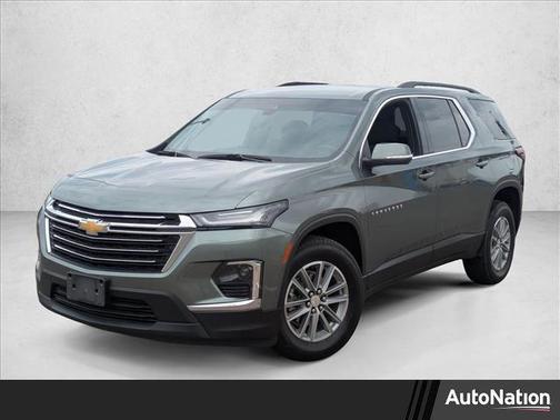 2022 Chevrolet Traverse LT Cloth