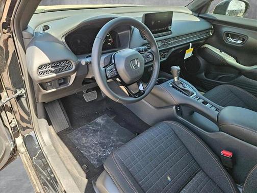 2025 Honda HR-V 2WD Sport