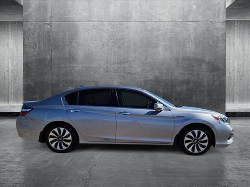 2017 Honda Accord Hybrid EX-L