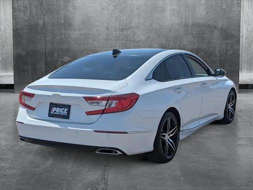 2022 Honda Accord Touring 2.0T