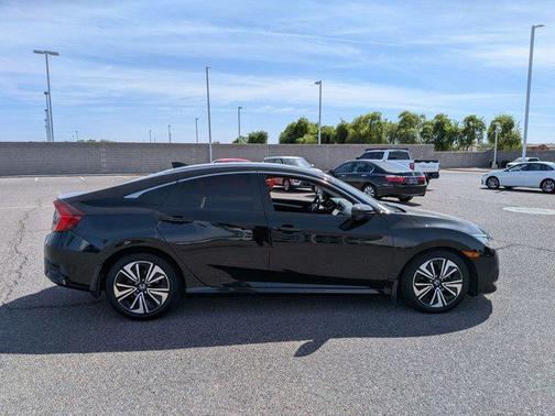 Crystal Black Pearl 2018 Honda Civic EX-L