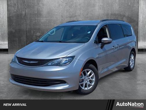 2020 Chrysler Voyager LXI