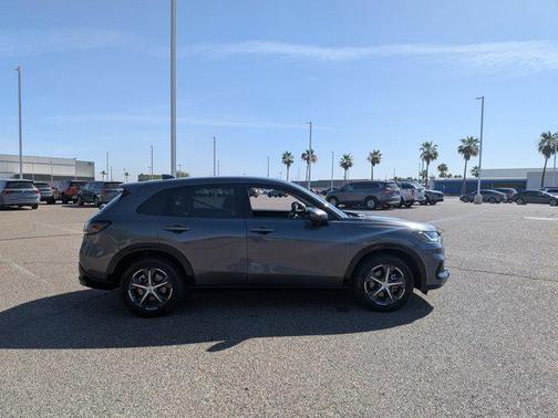 Modern Steel Metallic 2023 Honda HR-V EX-L