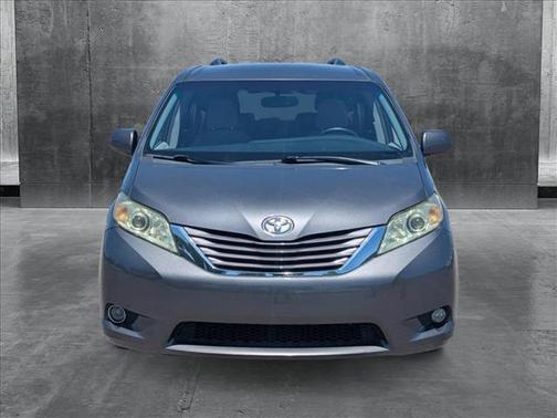 2015 Toyota Sienna LE