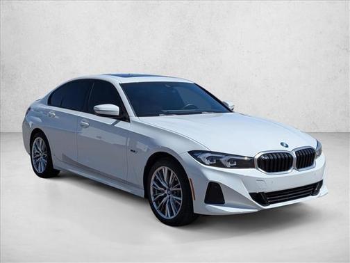 Alpine White 2023 BMW 330e 330e