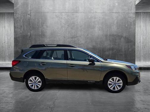 2019 Subaru Outback 2.5i