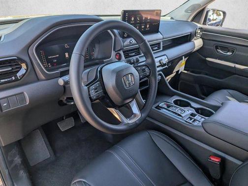 Modern Steel Metallic 2026 Honda Pilot Touring 8-Passenger