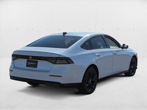 2025 Honda Accord Sport SE 1.5T
