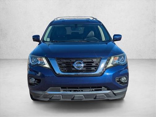 2017 Nissan Pathfinder SL