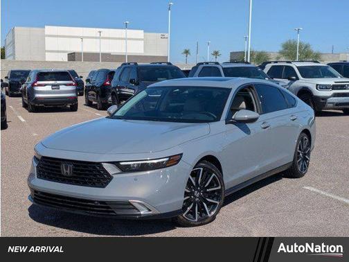 2025 Honda Accord Hybrid 