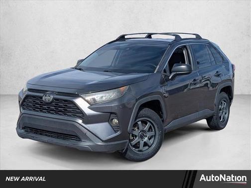 2019 Toyota RAV4 LE