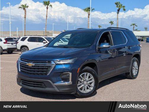 2022 Chevrolet Traverse LT Cloth