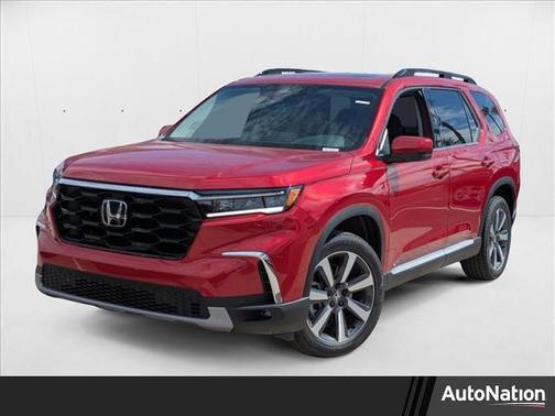 2025 Honda Pilot Touring 8-Passenger