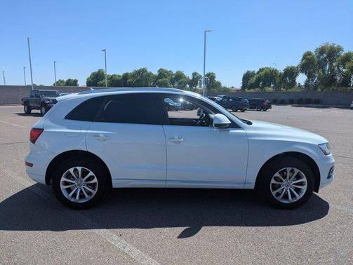 2017 Audi Q5 2.0T Premium
