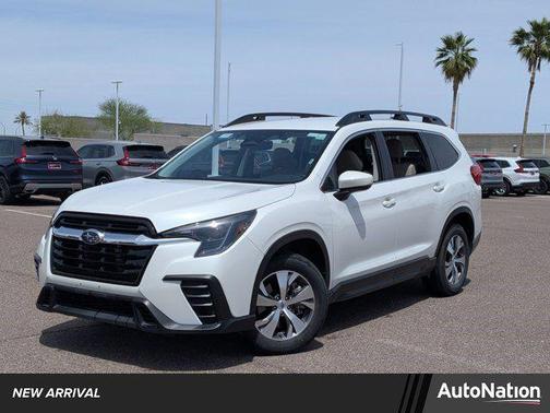 Crystal White Pearl 2025 Subaru Ascent Premium 7-Passenger