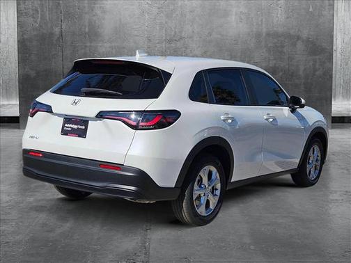 2025 Honda HR-V LX
