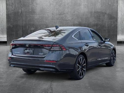 2025 Honda Accord Hybrid Touring
