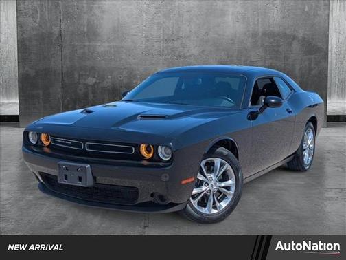 2023 Dodge Challenger SXT