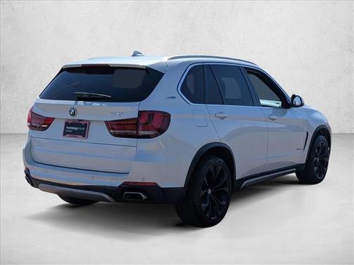 Mineral White Metallic 2018 BMW X5 eDrive xDrive40e