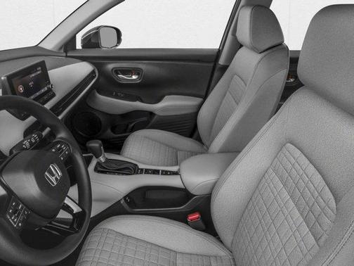Platinum White Pearl 2027 Honda HR-V LX
