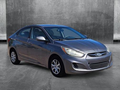 2014 Hyundai Accent GLS