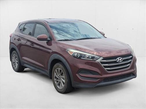 2016 Hyundai TUCSON SE