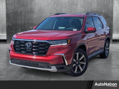 2025 Honda Pilot Touring 8-Passenger