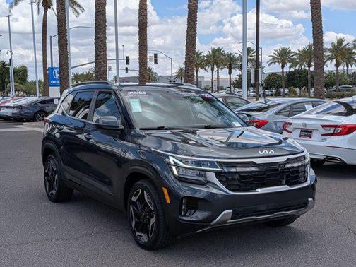 Gravity Gray 2025 Kia Seltos SX Turbo