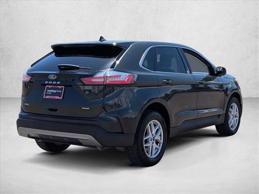 Forged Green Metallic 2024 Ford Edge SEL