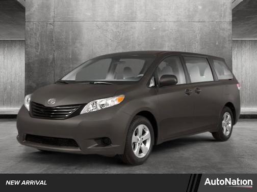 2012 Toyota Sienna SE