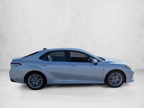 2018 Toyota Camry XLE