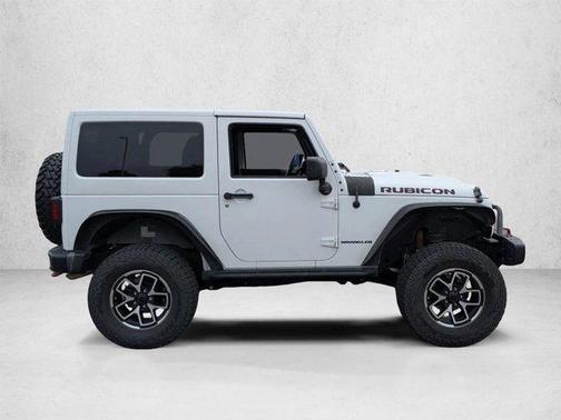 Bright White Clearcoat 2017 Jeep Wrangler Rubicon