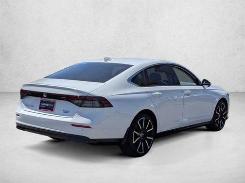 Platinum White Pearl 2025 Honda Accord Hybrid Touring