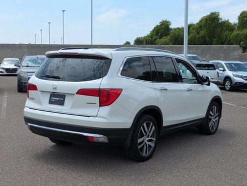 2017 Honda Pilot Touring