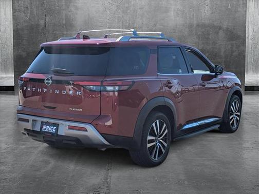 2023 Nissan Pathfinder Platinum FWD