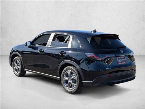 Crystal Black Pearl 2026 Honda HR-V LX